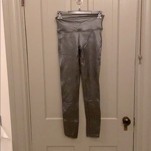 Faux pebbled leather leggings